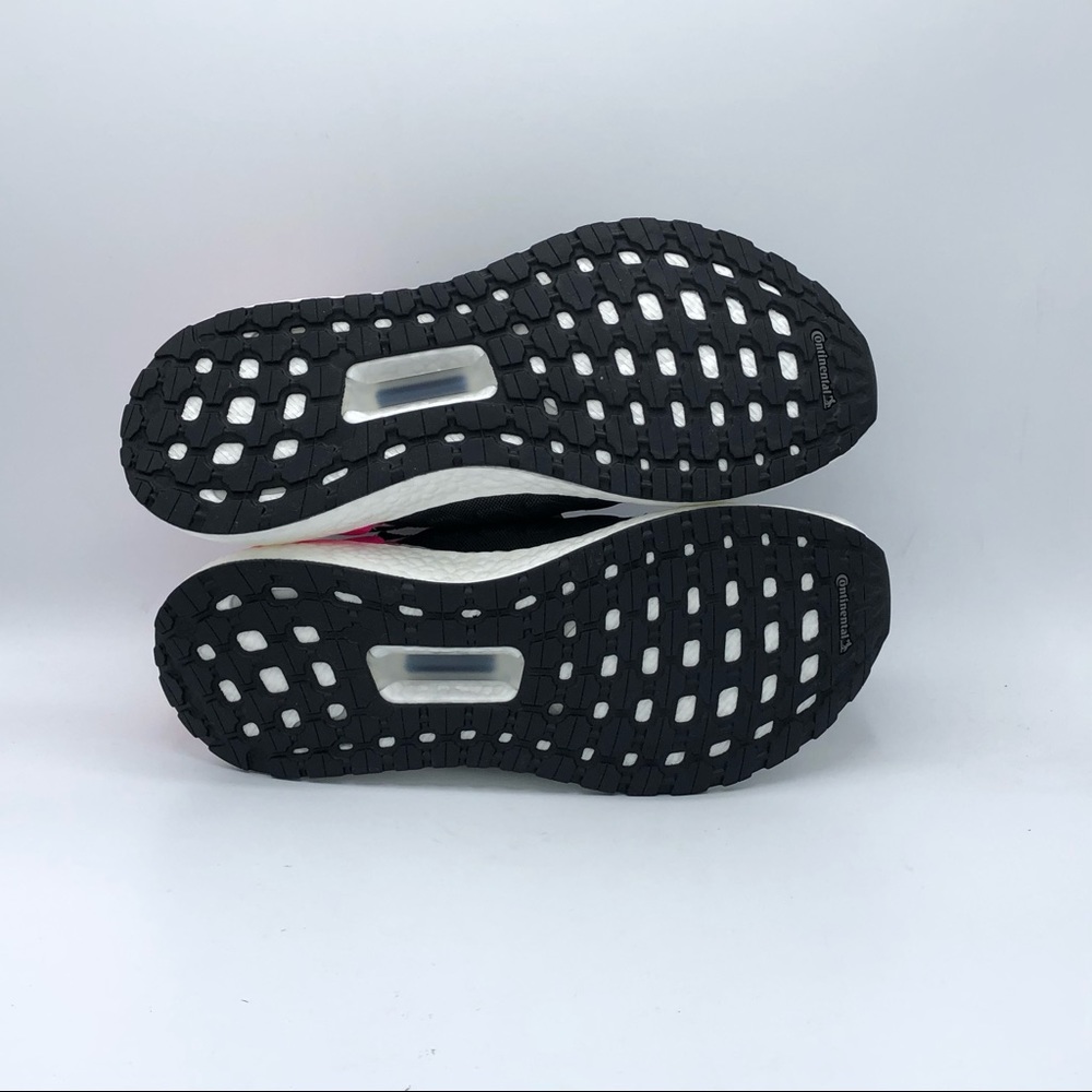 NEW! adidas Ultraboost 19 Women's Running Shoes - Picture 7 of 7